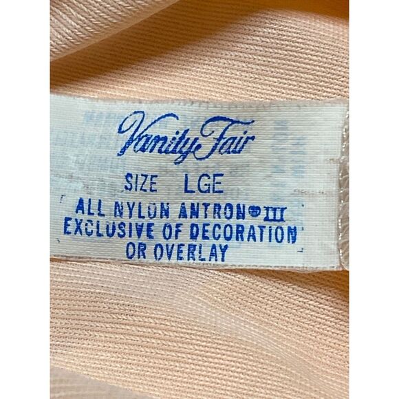 VTG Vanity Fair Pink Robe Women Sz L Lightweight Button Front Floral Embroidery - Picture 6 of 7